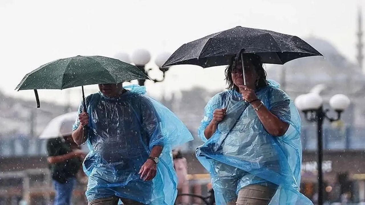 Meteoroloji ve AKOM’dan sağanak yağış uyarısı: İstanbul ve 7 il için sarı alarm Meteoroloji ve AKOM’dan sağanak yağış uyarısı: İstanbul ve 7 il için sarı alarm