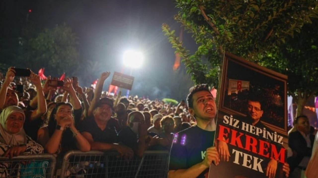 Saraçhane eylemlerinde tutuklanan 13 genç tahliye edildi Saraçhane eylemlerinde tutuklanan 13 genç tahliye edildi